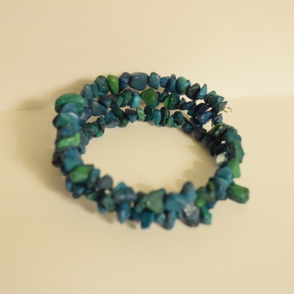 Dark turquoise chip bracelet - Picture 2 of 4